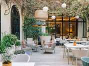 Le Lancaster réinvente l’art de vivre parisien en s’imposant comme un véritable resort urbain au cœur de la capitale