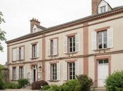 Exposition, concert et vente aux enchères à Provins en novembre 2025