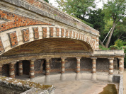 En région parisienne, cette grotte aux coquillages est en voie de réhabilitation ! 