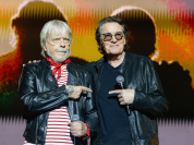 Renaud au Zénith de Paris : le report du concert du 16 mai 2026 avec ses invités