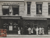 La petite histoire des grands restaurants de Paris : La Petite Chaise, le plus ancien restaurant