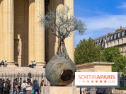 Exposition en plein air des œuvres monumentales d'Andrea Roggi, quartier Faubourg Saint-Honoré