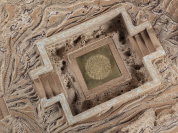 Promenade(s) en Champagne, l'installation sculpturale d'Eva Jospin au Carreau du Temple