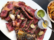 Craquez pour l'Entrecôte du restaurant GASTON Paris 17ème