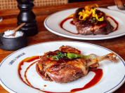 Les Français en raffolent : découvrez le restaurant 100 % canard à Paris