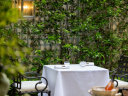 Le Clarence dévoile Le Jardin, sa terrasse estivale et éphémère