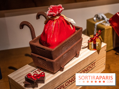 La Bûche de Noël d'Adrien Salavert aux Belles Perdrix de Troplong Mondot 2022 - hotte de vendanges du Père Noël