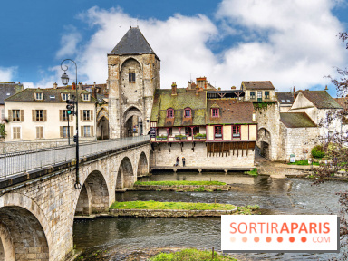 Moret-sur-Loing - citée médiévale - plus beaux détours de France - la porte du Samois