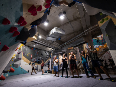 Climb Up Porte d'Italie : la plus grande salle d'escalade ! - GermainHazard CUPI 49424