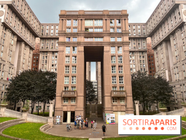 Découverte de l'architecture de Noisy-le-Grand, des Arènes de Picasso aux Espaces Abraxas