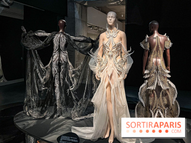 L’exposition retrospective de la créatrice de mode Iris Van Herpen au Musée des Arts Décoratifs
