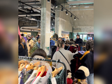 Un marché de Noël insolite dans 19ème : venez trouver des pépites en secondes mains - C76445EE EAE3 4D59 A4D3 F7C77D52DFE4 1 105 c