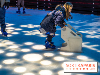 Noël au Parc Astérix 2024 - nos photos -  patinoire enfant