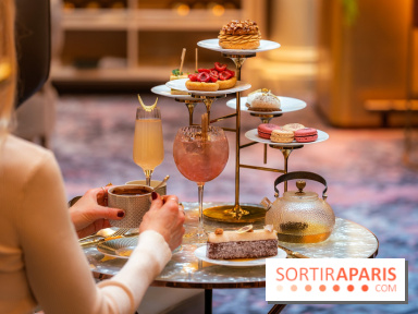 Le tea time Emily in Paris de l'Hôtel du Louvre - A7C04038