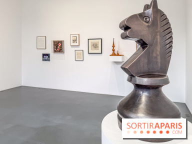 Exposition Un Siècle d'Echecs à la Galerie Perrotin