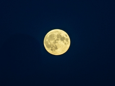 Super Lune du Chasseur : la plus grande pleine lune de l'année arrive ! Pourquoi ce nom ?