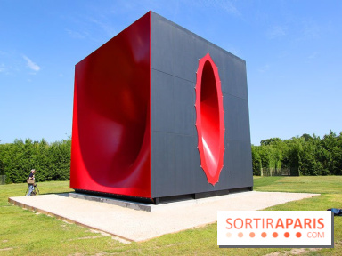 Sectional Body preparing for Monadic Singularity