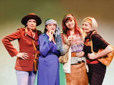 Et pendant ce temps Simone Veille ! à la Comédie Bastille