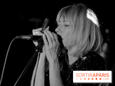 Kim Gordon en concert à Salò