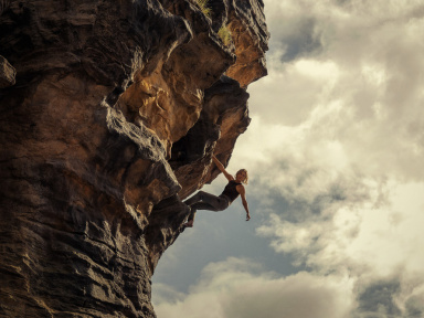 APEX : un thriller de survie avec Charlize Theron sur Netflix