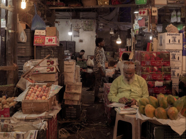 Gourou, un restaurant indien aux allures de bazar traditionnel à Paris