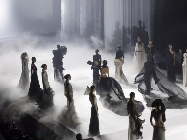 Paris Fashion Week Haute Couture : assistez au défilé caritatif de Stéphane Rolland - réservations