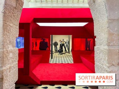 Paris Fashion Week 2023 : le pop-up store évènement de H&M Studio dans une galerie d'art