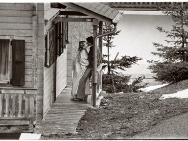 Paparazzi de A à Z, l'exposition à voir sans gêne sur le toit de la Grande Arche