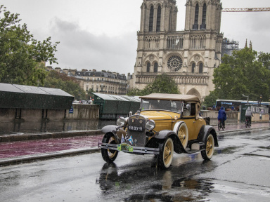 La Traversée de Paris estivale en véhicules d'époque 2025, ce dimanche
