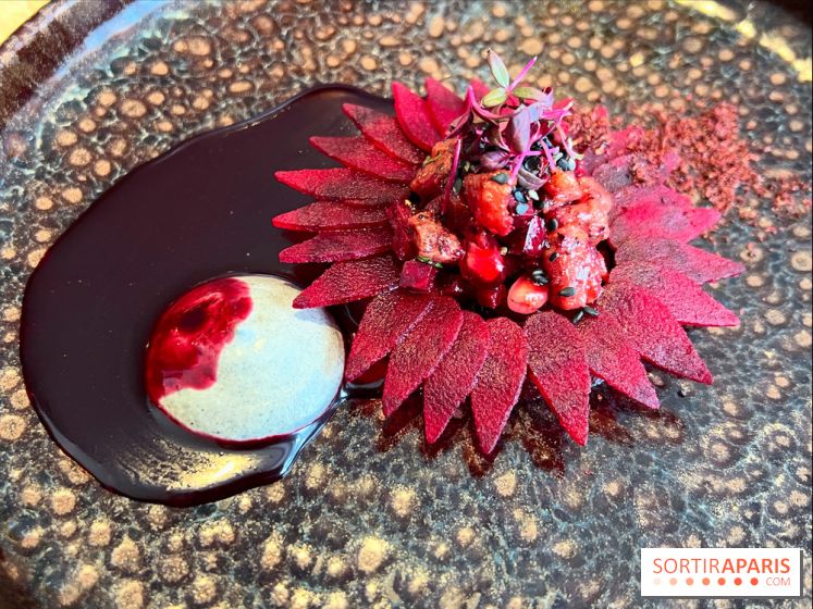 Restaurant Alan Geaam - Le Thon rouge Betterave, sésame noir, épices kamouneh