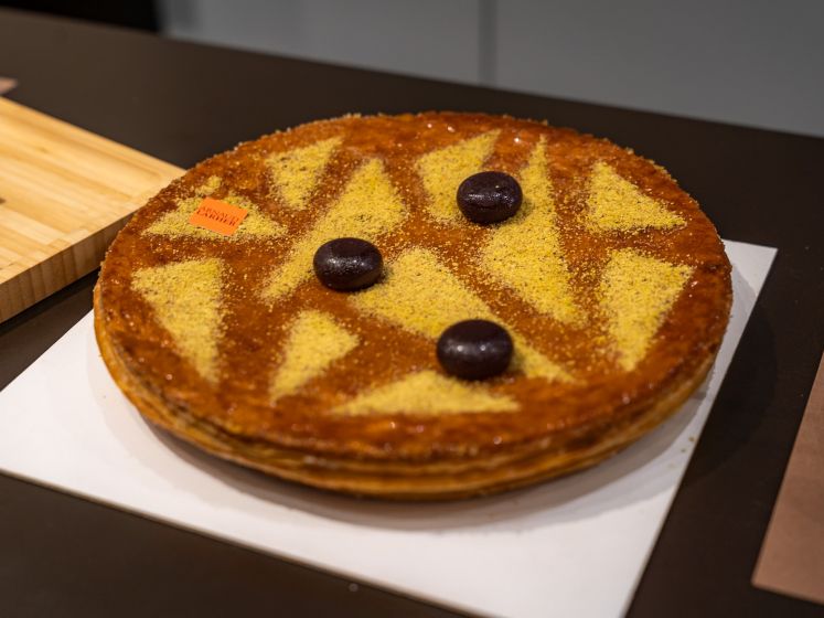 Bûches de Noël et créations de Fête d'Arnaud Larher 2025