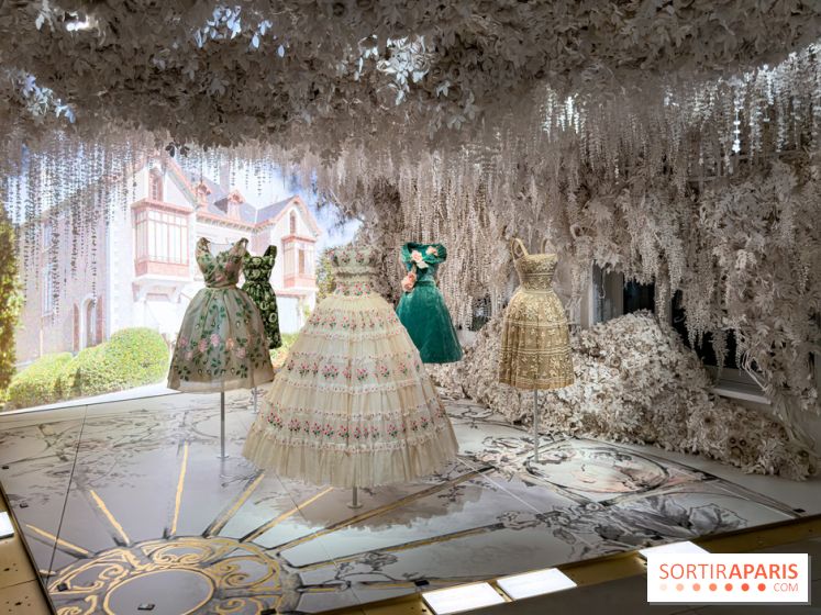 Une double exposition mode à la Galerie Dior et à la Fondation Azzedine Alaïa, à Paris