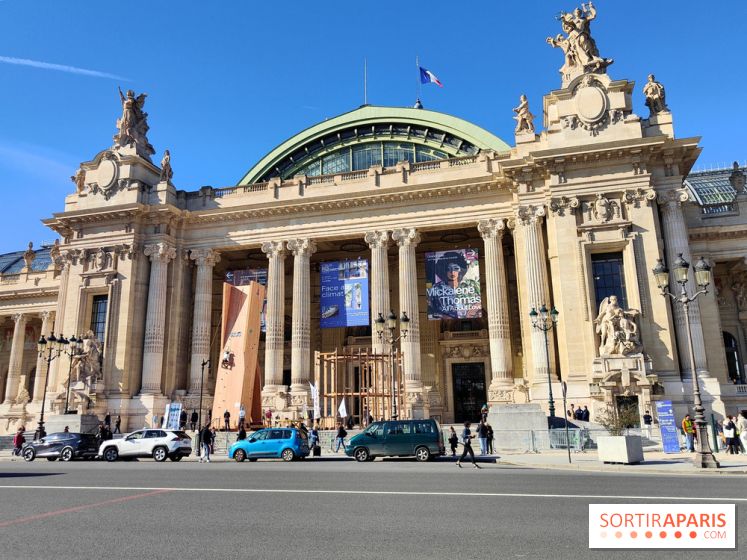 Insolite : assistez au montage en live d'une maquette LEGO du Grand Palais