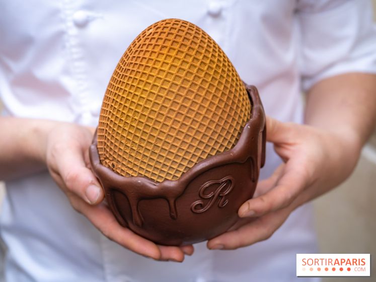 L'oeuf de Pâques gaufrette et chocolats du Ritz Paris le Comptoir