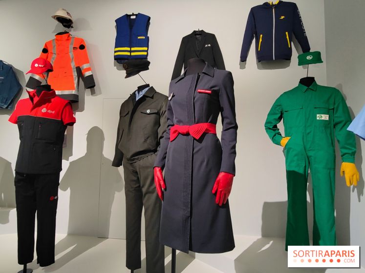 Sous toutes les coutures : une exposition sur le vêtement de travail au Musée Postal - fotor 1775670557977