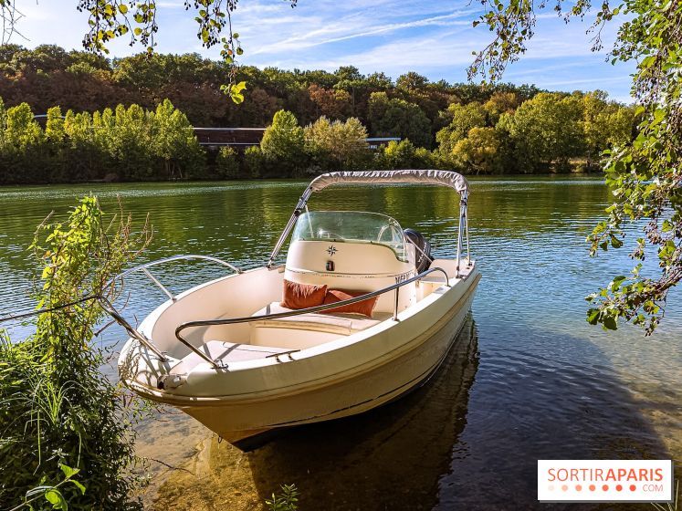 Balade en bateau au Port de Valvins-les-bains, Pays de Fontainebleau : la Seine et ses Affolantes