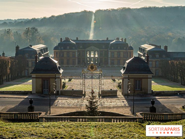Noël au Château de Dampierre en Yvelines : Lumières, spectacles immersif et balades au programme