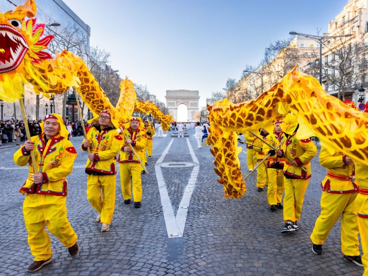 Spectacle et défilé du Nouvel An chinois - Lunaire sur les Champs-Elysées, le programme 2025