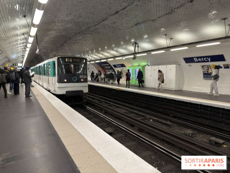 Métro Paris : la ligne 2 interrompue entre Monceau et Rome après un incident technique