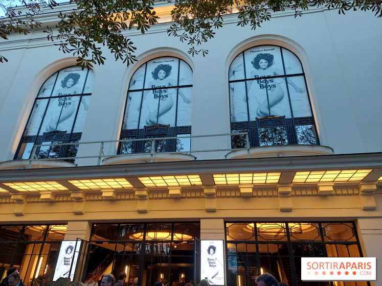 Florence Foresti au théâtre Marigny avec son nouveau spectacle Boys Boys Boys, notre critique