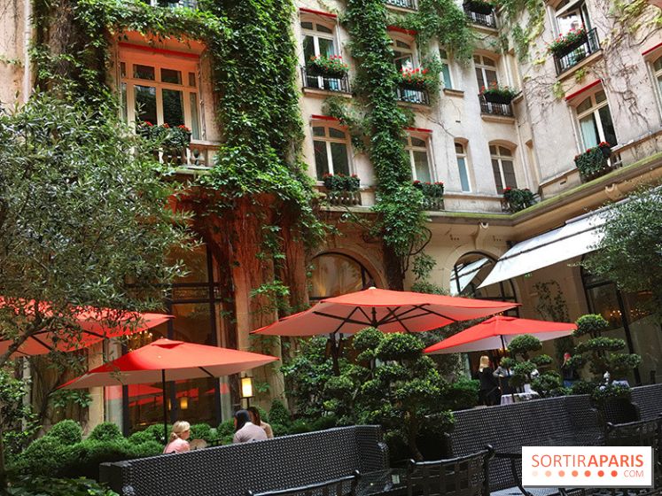 Les nouvelles pâtisseries du Plaza Athénée