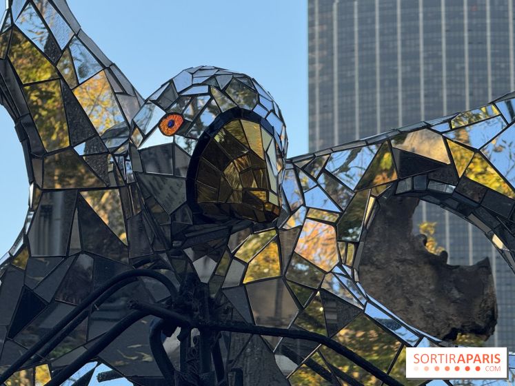 Au cimetière de Montparnasse, ces deux tombes ont été réalisées par Niki de Saint Phalle