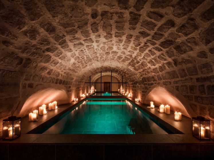 Insolite : un premier spa aquatique ouvre à Paris