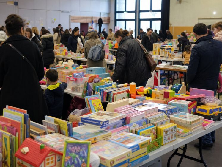 Chevilly-Larue accueille une bourse aux jouets et aux livres pour enfants