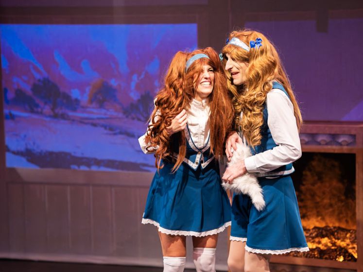 "Cendrillon" au Lucernaire : un spectacle familial innovant revisité façon manga