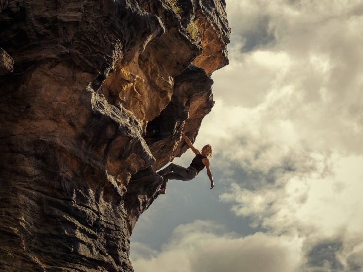 APEX : un thriller de survie avec Charlize Theron sur Netflix