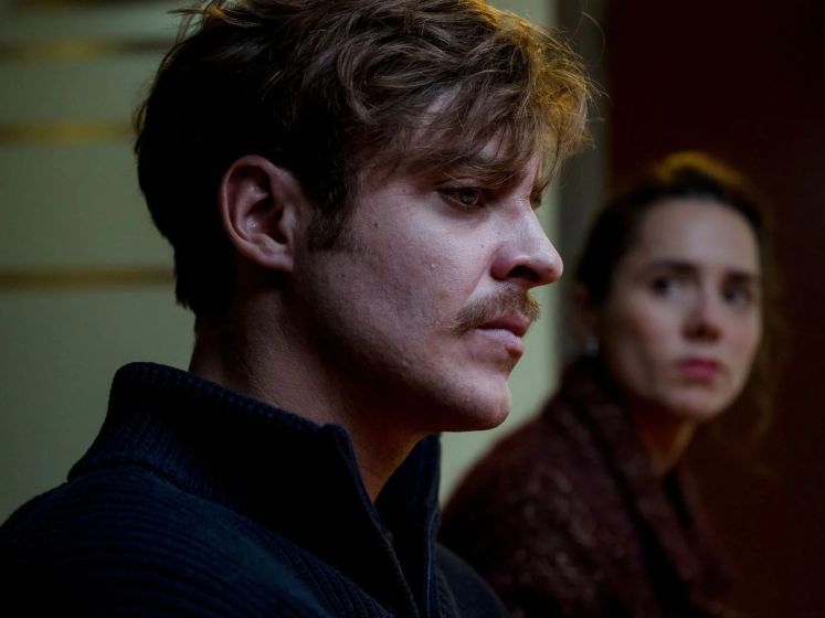 Apparences: Clément Moreau