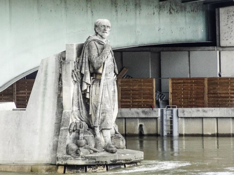 L'histoire du Zouave du Pont de l'Alma, la statue qui sert à mesurer les crues de la Seine