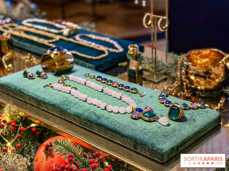 Noël 2025 à Paris : le charmant Marché de Noël dans une suite de l'Hôtel de Crillon - les dates