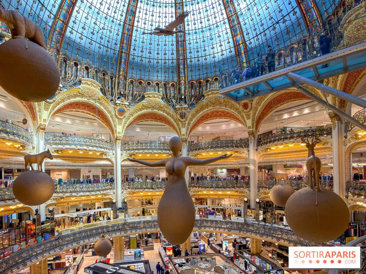 POUR TOUJOURS : l'exposition gratuite conçue par Maurizio Cattelan aux Galeries Lafayette